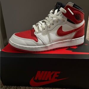 Size 7 (GS) - Jordan 1 Retro OG Mid Heritage